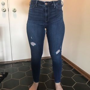 Hollister jeans